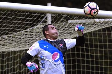 Jugará el jueves en Argentina y el domingo en el Atanasio.