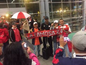 Santa Fe viajó con 24 jugadores a Porto Alegre para enfrentar a Inter.