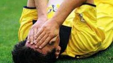 MAL FARIO. El estreno de amarillo frente al Sporting supuso la primera derrota del Atlético de Luis.