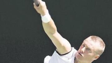 <b>¿SERÁ SU AÑO? </b>Un año más, el flamante papá Hewitt asalta el Open. Pero está Federer...