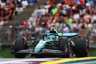 Alonso: “Hemos puesto el coche patas arriba y no responde…”