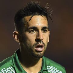 Fernando Navarro ya fue campeón con Tigres y León