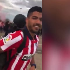 El grito de Suárez que tiene enamorada a la parroquia rojiblanca