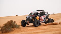 401 Lopez Contardo Francisco (chl), Latrach Vinagre Juan Pablo (chl), Can-Am, South Racing Can-Am, Motul, SSV Series - T4, action during the 7th stage of the Dakar 2021 between Ha&#039;il and Sakaka, in Saudi Arabia on January 10, 2021 - Photo Antonin Vincent / DPPI
 AFP7 
 10/01/2021 ONLY FOR USE IN SPAIN