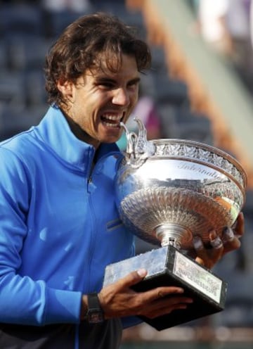 Dos años tuvieron que pasar para volver a ver enfrentarse a Nadal y Federer en la final de un Grand Slam el 5 de junio de 2011, una vez más Nadal batió a Federer por  7-5, 7-6, 5-7 y 6-1