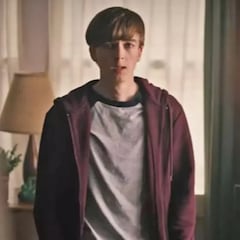 Cadena perpetua para el actor de ‘Riverdale’ que asesinó a su madre