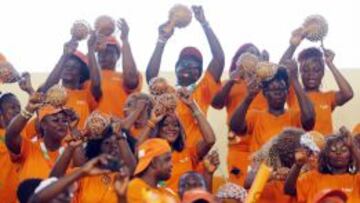 SE SIENTEN FAVORITOS. Los aficionados de Costa de Marfil creen que ganarán la Copa de África