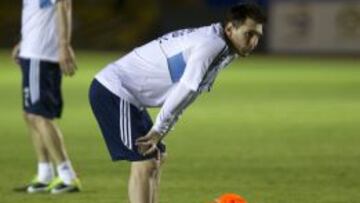 Expreparador físico argentino: "Messi podría no llegar bien"