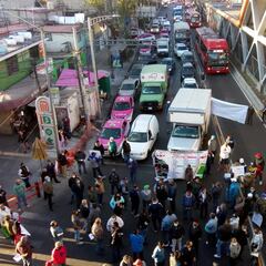 ¿Qué exigen los transportistas por el bloqueo en CDMX y a cuánto quieren aumentar la tarifa?