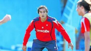 <b>LA GRAN SORPRESA. </b>Noguerol fue la gran novedad en el once que sacó el Celta en La Condomina.