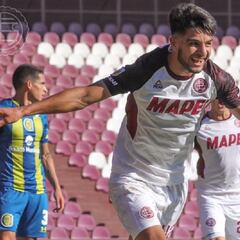 José López, el joven goleador que domina en Argentina