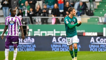 Iker Losada celebra su gol al Valladolid.