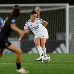 Capitana Teresa: “Es un orgullo llevar el brazalete del Madrid”