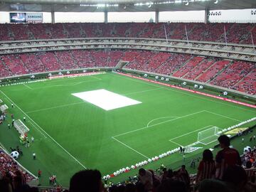 La historia del estadio de Chivas en 40 fotos inéditas