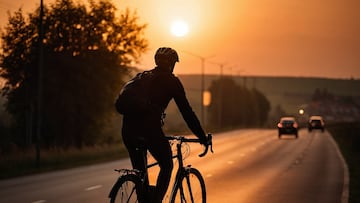 El cambio de la DGT para los ciclistas en la carretera en 2025