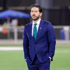 Mora aplaude llegadas de James, Ramos y Chicharito