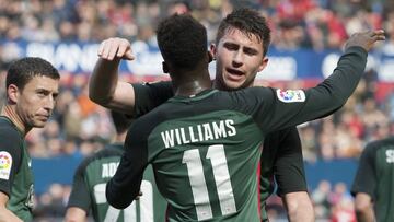 De Marcos e I&ntilde;aki Williams, jugadores del Athletic
 
 