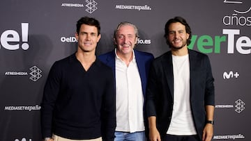 MADRID, SPAIN - SEPTEMBER 30: Josep Pedrerol (C) attends the "Vertele" 25th anniversary party at Museo Nacional Centro de Arte Reina Sofía on September 30, 2025 in Madrid, Spain. (Photo by Carlos Alvarez/Getty Images)