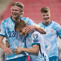 Haaland y Odegaard, en Málaga ante la Turquía del muro Çakir