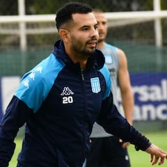 Racing busca recuperar el dinero que invirtió en Cardona