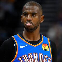 Chris Paul, interesado en ser traspasado a los Bucks de Anteto
