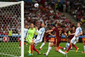 Gol 1-1 de Denis Glushakov