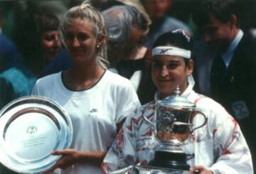 En 1994 Arantxa Sánchez-Vicario ganó a Mary Pierce por 6/4 6/4