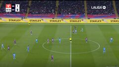 Vean a João Félix en el gol del Almería: Xavi lo fulminó al descanso...