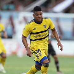 Frank Fabra presenta exámenes médicos para descartar dengue