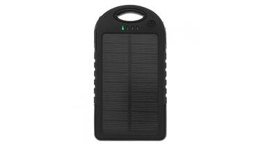 Reunimos los mejores cargadores solares porttiles y resistentes a la intemperie