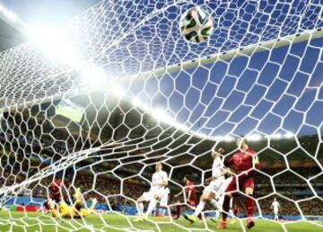 Nani marcó el primero del partido. 0-1.