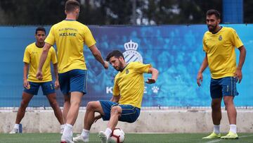 Javi López cae de la lista: Rosales, listo para debutar