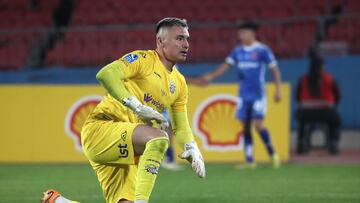 Futbol, Universidad de Chile vs San Antonio Unido.