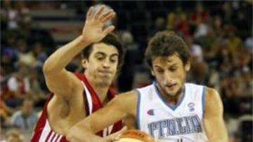 <b>A CASITA.</b> Turquía lo intentó todo para parar a los italianos, pero no pudieron con el empuje 'azurro' en la prórroga.