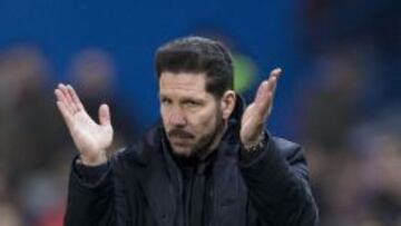 Simeone, durante el partido ante el Real.