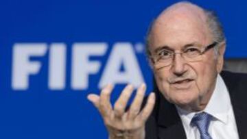 Blatter durante una rueda de prensa en julio.