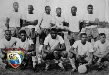 El equipo en aquel momento de las Antillas Neerlandesas, quedó subcampeón en ambas ediciones, cayendo en las dos contra equipos salvadoreños. La primera de ellas la perdió llevando la final a partido de desempate después de ganar la ida y perder la vuelta.