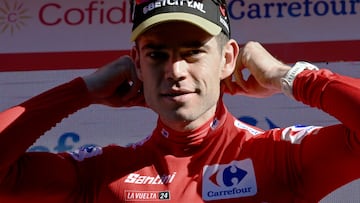 Wout van Aert se enfunda el maillot rojo como nuevo líder de la Vuelta a España 2024.