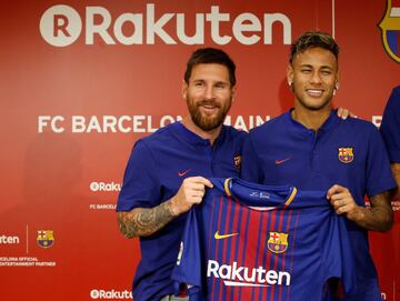 Las imágenes de la presentación del nuevo patrocinador del Barcelona