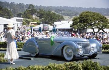 1937 Delahaye 145 Franay Cabriolet.