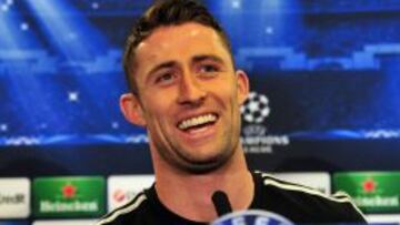 Gary Cahill: "Ser¨¢ un partido dif¨ªcil, pero jugamos en casa"