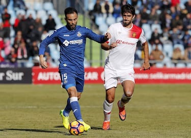 Llegó al Getafe en 2016 donde estuvo hasta el 2018. 