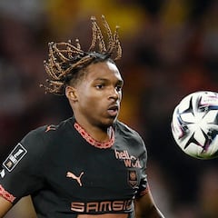 “Grave” lesión de Jacquet, el fichaje de los 70M€ del Liverpool