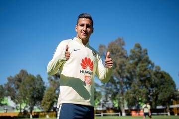 El año pasado, Domínguez se perdió la pretemporada de las 'Águilas' debido a que la negocación se tardó más de lo esperado y fue hasta la jornada 4 que debutó.
