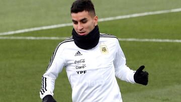 El delantero argentino del Atlético de Madrid, Ángel Correa, durante el entrenamiento de la selección Argentina en la Ciudad Deportiva Real Madrid, previo al partido amistoso del martes 27 de marzo contra la selección de Espa&n