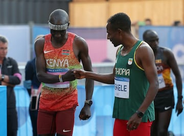 Kipchoge y Bekele.