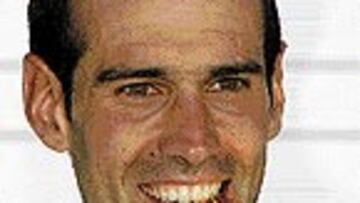 Con 22 años y ante la imposibilidad de hacerse profesional, Igor barajaba ya la idea de ponerse a vender vajillas.