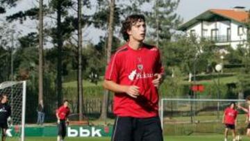 Amorebieta se perderá el principio de la pretemporada