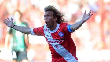 Machín defiende a Tévez: "Creo en la buena fe del jugador"