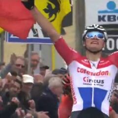 Van der Poel se exhibe en Brabanzona ante Alaphilippe